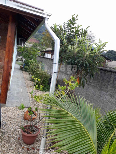 Imagem 6 de 17 de Casa À Venda No Bairro São Pedro Em Guabiruba/sc - 1520