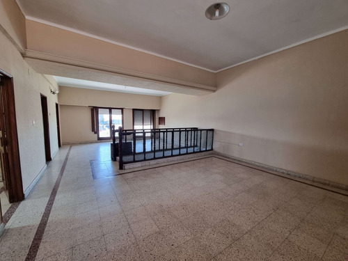 Imagen 8 de 20 de Local Comercial Y Casa En Planta Alta.