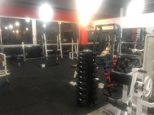 Excelente Gym De 4 Pisos En Ballester Centro.