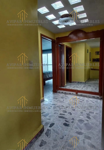 Cda. Hidalgo, Pueblo San Juan Ixtacala, Tlalnepantla, Méx. Ton-039 (vdrp7000000)