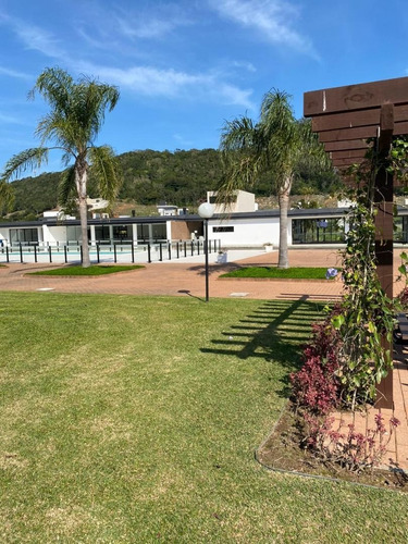 Imagem 14 de 29 de Oportunidade Para Construir A Sua Casa Em Florianópolis/sc - Te0004