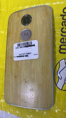 Moto X (2nd Gen.) 16 Gb Blanco/bambú 2 Gb Ram Impecable. Leer!! (Usado)