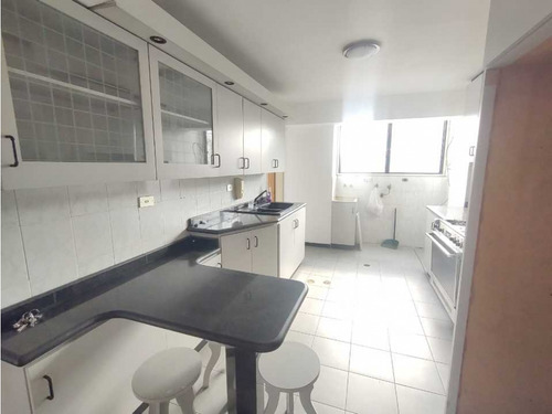 Muy Cerca De Pdvsa La Campiña, Vendo Apartamento (ascensor Privado )