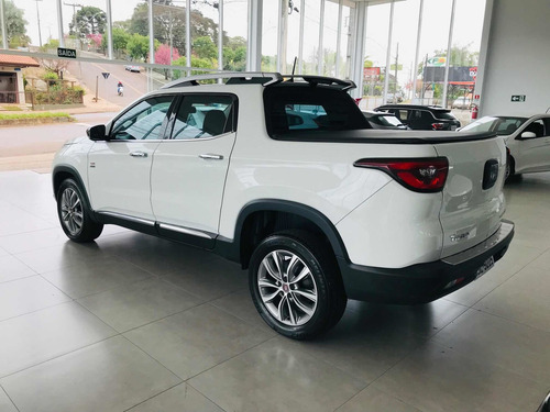 Imagem 4 de 13 de Fiat Toro 2019 2.0 Volcano 4x4 Aut. 4p