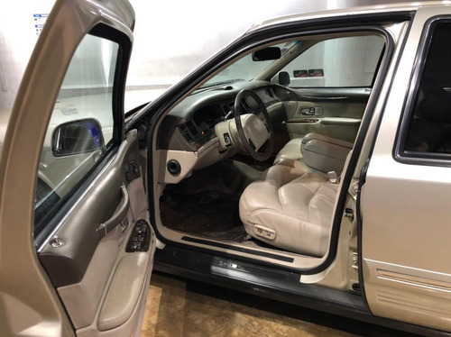Imagen 10 de 15 de Ford Lincoln Town 1997