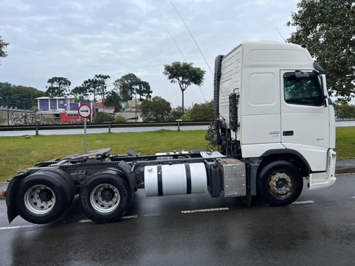 Imagem 7 de 19 de Volvo Fh 460 6x2 Trucado Ano 13 Globetrotter Susp Molas Aut