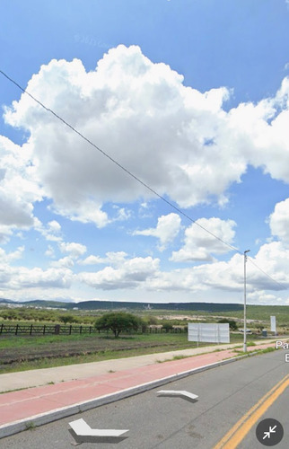 Terreno Uso De Suelo Comercial, Excelente Frente Sobre Avenida Principal