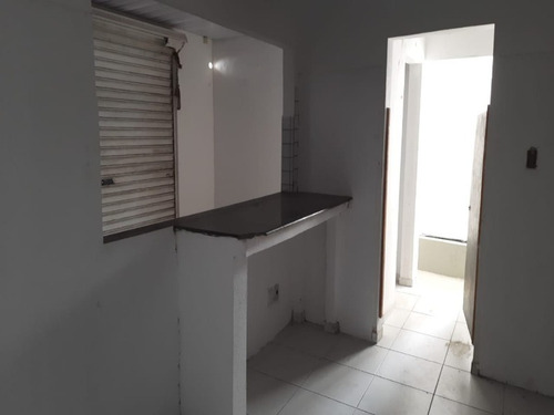 Imagem 17 de 30 de Casa Comercial Com Area Construida De 250,00 M2 No Bairro Rio Vermelho. - Sfl642 - 69548399