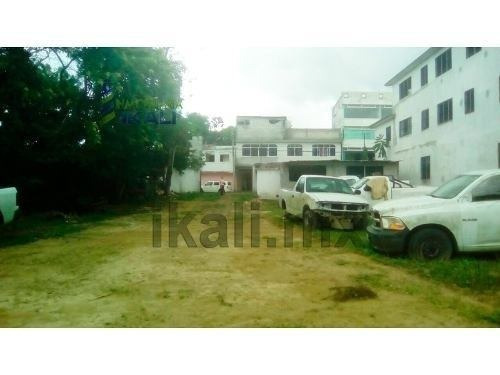 Imagen 3 de 9 de Venta Terreno 673 M² Col. Manuel Avila Camacho Poza Rica Veracruz, Se Encuentra Ubicado En La Calle Zacatecas # 320 De La Colonia Manuel Avila Camacho, Cuenta Con 673 M² Son 10 M. De Frente Por 44 M.