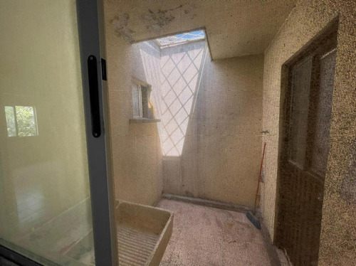 Imagen 8 de 16 de Casa 2do Piso, 1er Piso Negocio 3 Baños