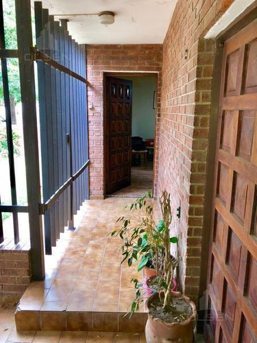 Imagen 21 de 30 de Imbatible! Alto Alberdi Patio Asador Garage X3 Escritura