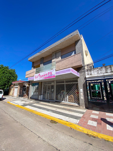 Venta Casa 3 Dormitorios + Local Comercial 