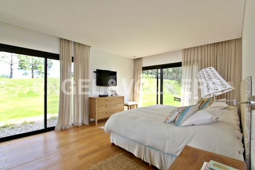 Imagen 9 de 15 de Casa A La Venta Que Combina Lujo, Calidad Y Naturaleza