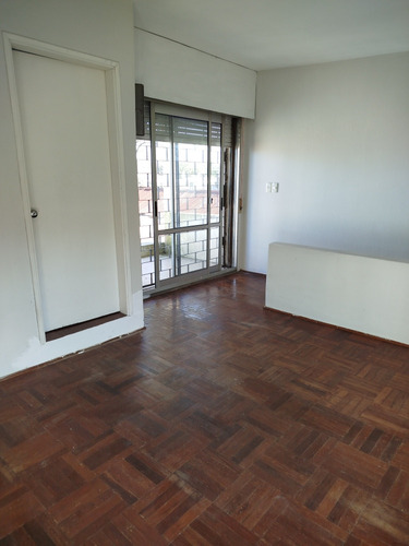 Apartamento Duplex Alquilo