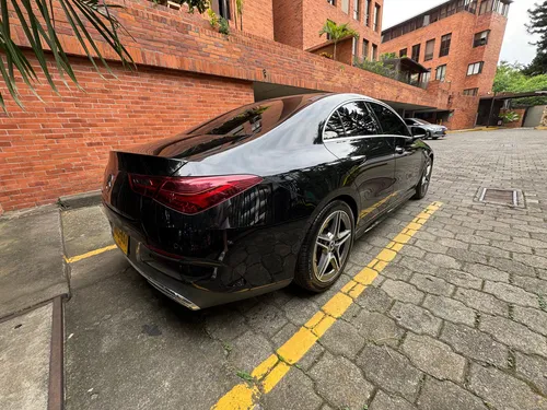 Mercedes Benz Cla 200 Amg Line 2024