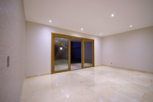 Casa De Lujo En Venta En Puerta De Hierro
