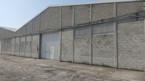 Renta De Bodega En Toluca 1250m2 Con Oficinas