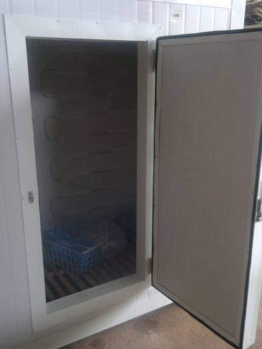 Imagen 3 de 4 de Cámara Frigorífica Mini 2x1x2 En Pur 0° Stock