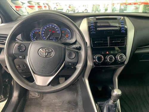 Imagem 14 de 15 de Yaris 1.3 16v Flex Xl Manual