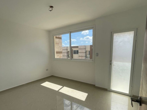 Imagen 4 de 15 de Casa En Venta - Residencias Villa Paris E - Av. Ribereña - Cabudare