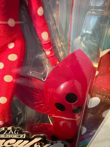 Miraculous , Ladybug Cosmobug