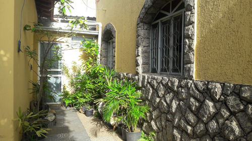 Imagem 1 de 14 de Casa Com 03 Quartos Com Suite Bom Jardim