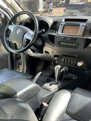 Toyota Fortuner 3.0 Sr5 169 hp