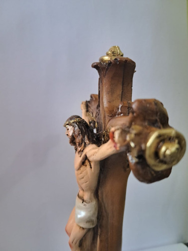 Cristo Tripie. 20 Cm