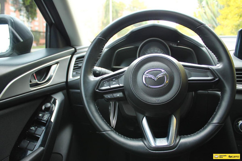 Mazda 3 2.0 Touring At