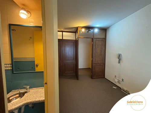 Vendemos Oficina Con Kitchinette Y Baño Privado -