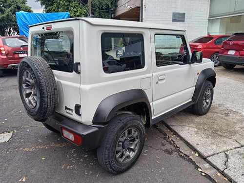 Suzuki Jimny 1.5 Glx At