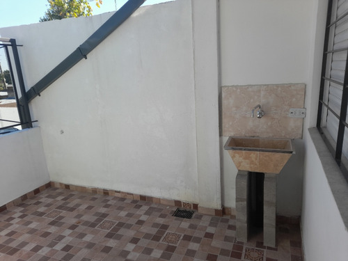 Alquilamos Espectacular Departamento Tipo Duplex Con Cocheras Opc.