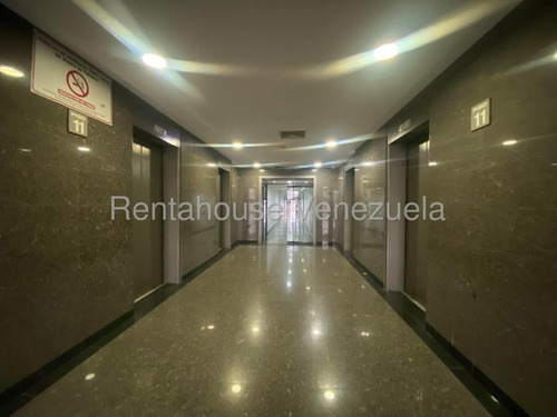 Oficina En Alquiler El Recreo Fm25-21756