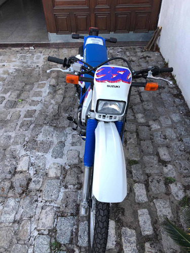 Imagen 5 de 17 de Suzuki Dr 350 Sp