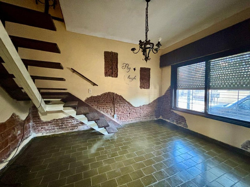Venta Casa 4 Ambientes Padua