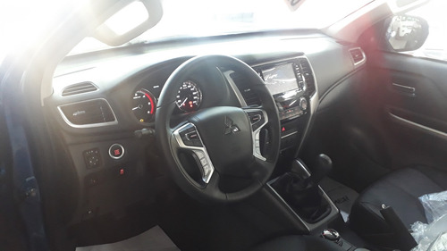 Mitsubishi L200 Mt 4x4 2.4 181hp | Panamer