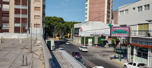 Imagen 6 de 12 de Local En Venta En Monte Grande Mas Espacio Aereo