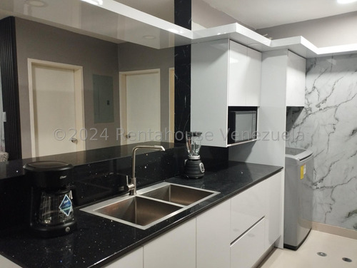 Dennymar, Vende Bello Apartamento Al Este De La Ciudad, Amoblado Y Acondicionado Para Brindar Confort Y Seguridad, 2 Hab, 2 Baños, Cocina Moderna Y Otras Bondades Que Te Invito A Conocer B4a69c5