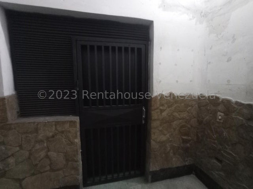 Imagen 8 de 30 de Local En Alquiler Centro De Barquisimeto. Tu Asesor De Confianza Kenlimar Nieto. Contactame *0424 5/2/2/3/7/9/7* Código Flex 23-24114