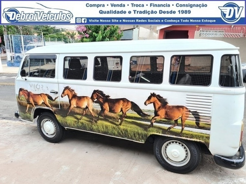 Imagem 14 de 15 de Kombi 1.600 9l - 1992