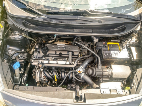 Kia Rio 2016 1.25 4 P
