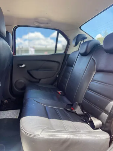 Renault Logan 1.6 Privilege / Intens