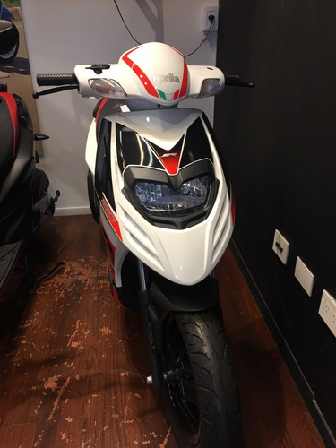 Imagen 25 de 25 de Aprilia Sr 160