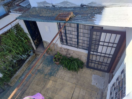 Parque Batle Venta Apartamento 2 Dormitorios En Pb Con Patio Al Frente.