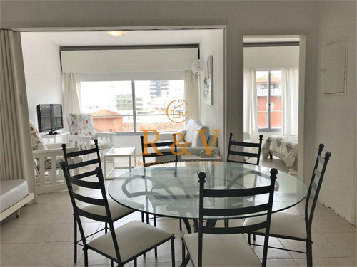Imagen 2 de 8 de Apartamento De 1 Dormitorio Y Medio En Península, Punta Del Este