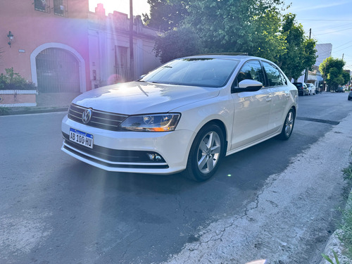 Volkswagen Vento 1.4 Comfortline 150cv At