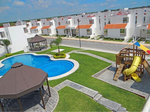 Imagen 9 de 12 de Casa Sola En Venta Frac Villas Residencial
