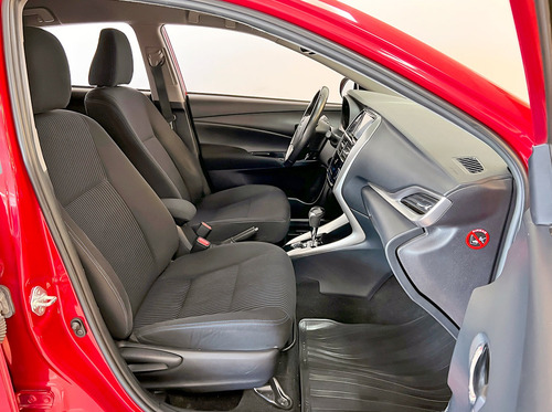 Toyota Yaris 1.5 107cv Xls Cvt Sedan