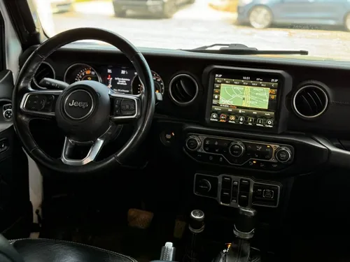 Jeep Wrangler 3.7 Unlimited Sahara 3.6 4x4 At