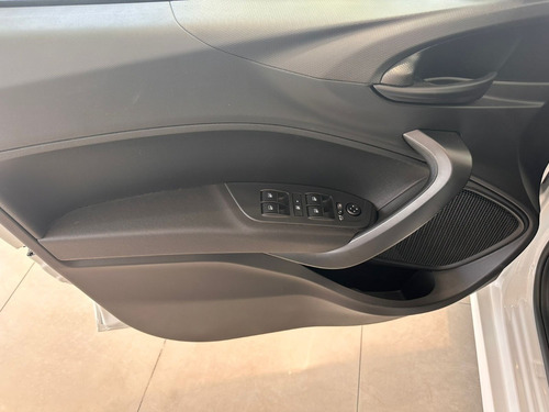 Imagen 14 de 19 de Fiat Cronos Drive 1.3 Gse 0km My23 Stock Año 2023 #fretes